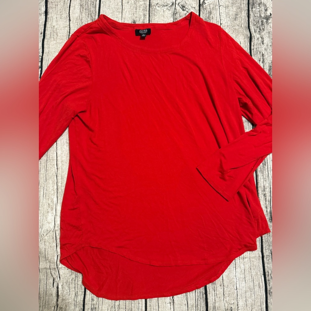 Jones NY long sleeve tee -  soft jersey. Size XL. Red